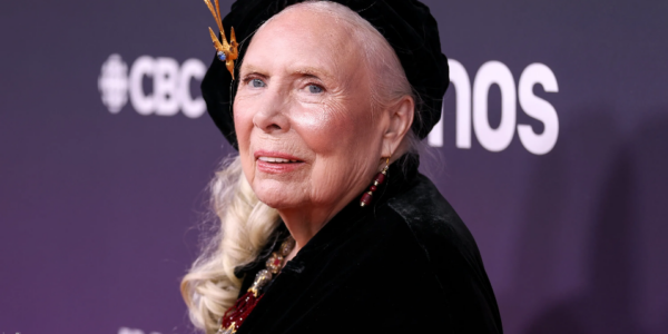 FIRST READING: Another ‘elbows up’ celebrity swears allegiance to the U.S.