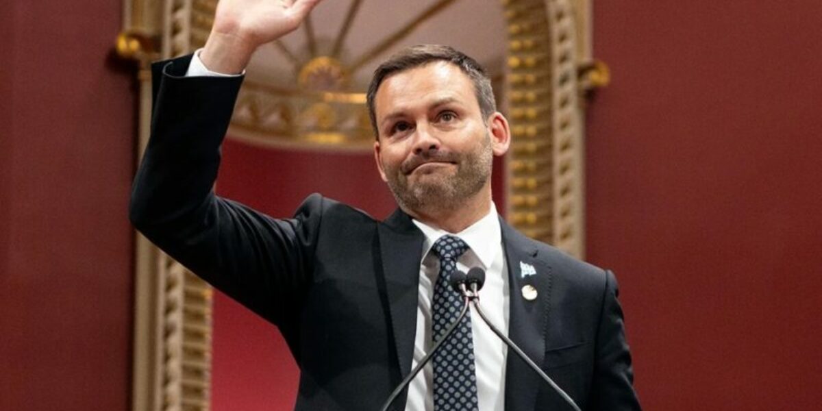 Parti Québécois caucus members swear allegiance to ‘the people of Quebec’ – not the King