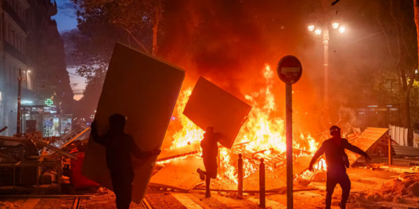 France Burns: Palestinian Flags Fly Over France’s Republic Statue As Riots Rock The Country