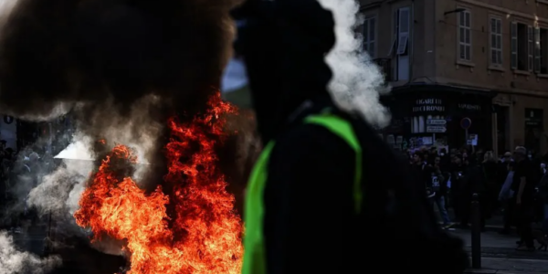 Macron accuses foreign leaders of exploiting French riots